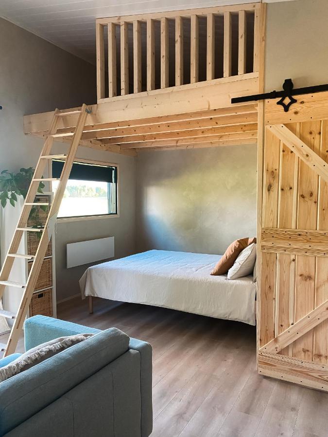 Field View Cabin Orebro Ngoại thất bức ảnh